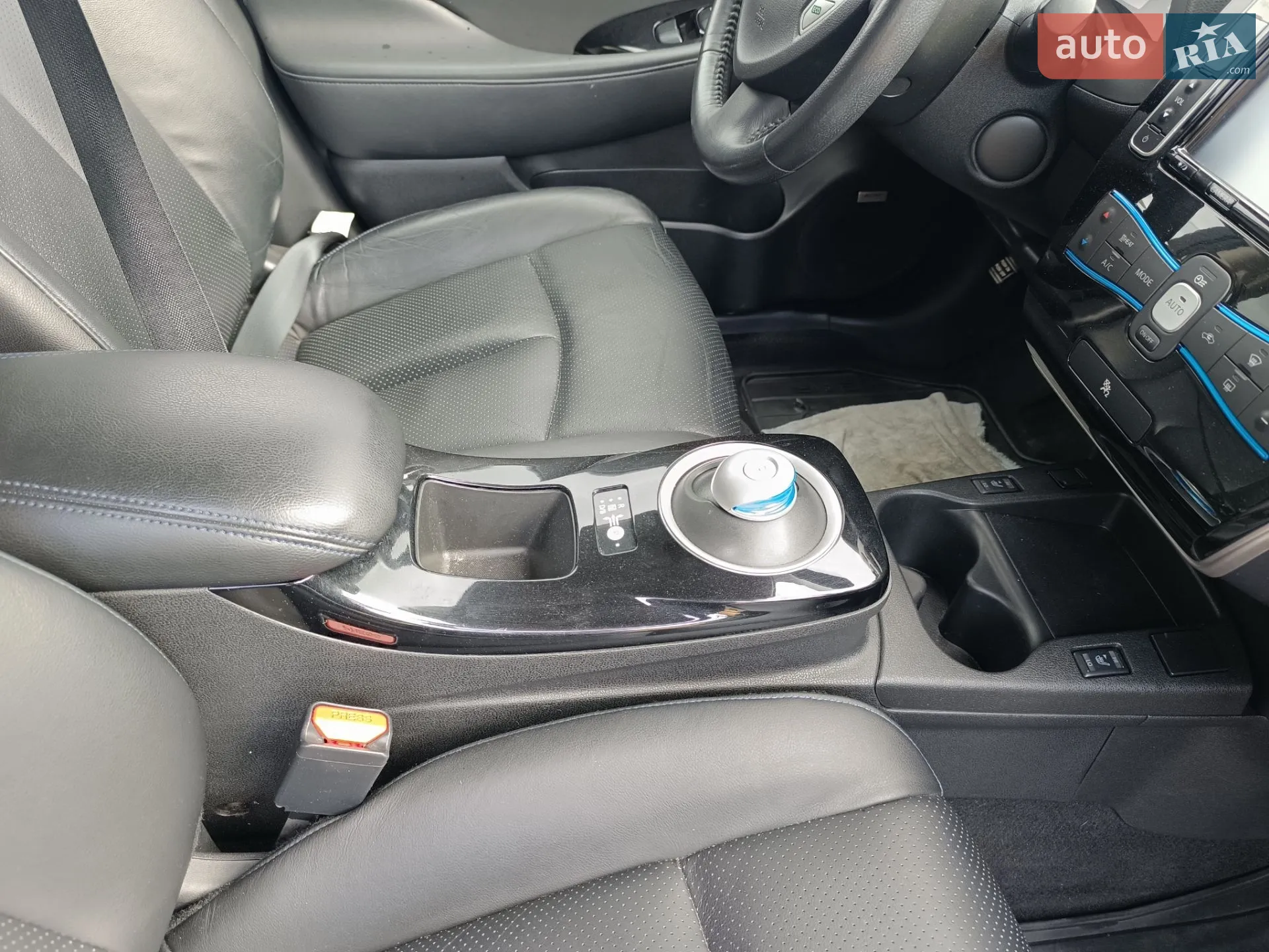 2015 Nissan Leaf - мініатюра 87