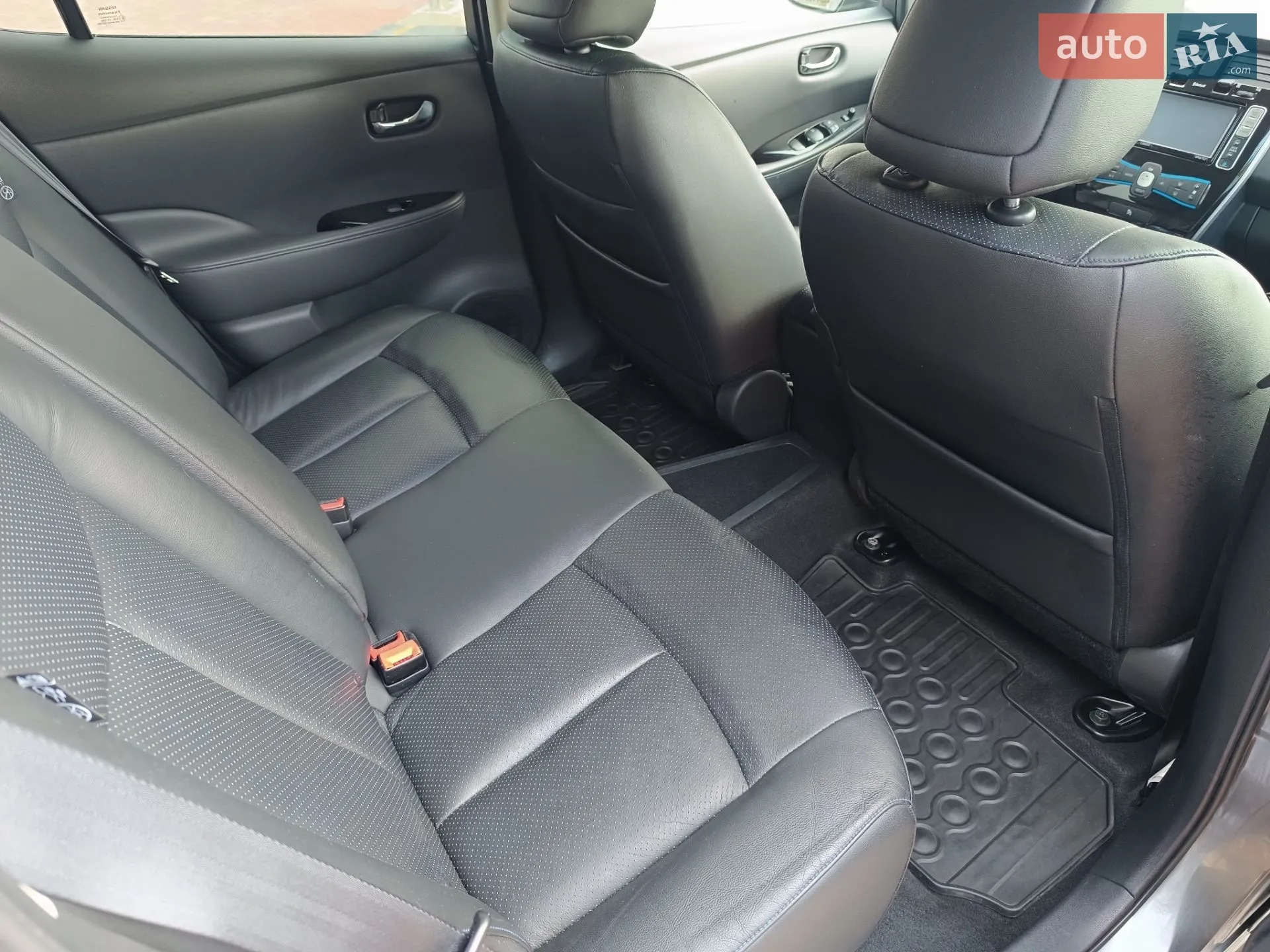 2015 Nissan Leaf - мініатюра 103