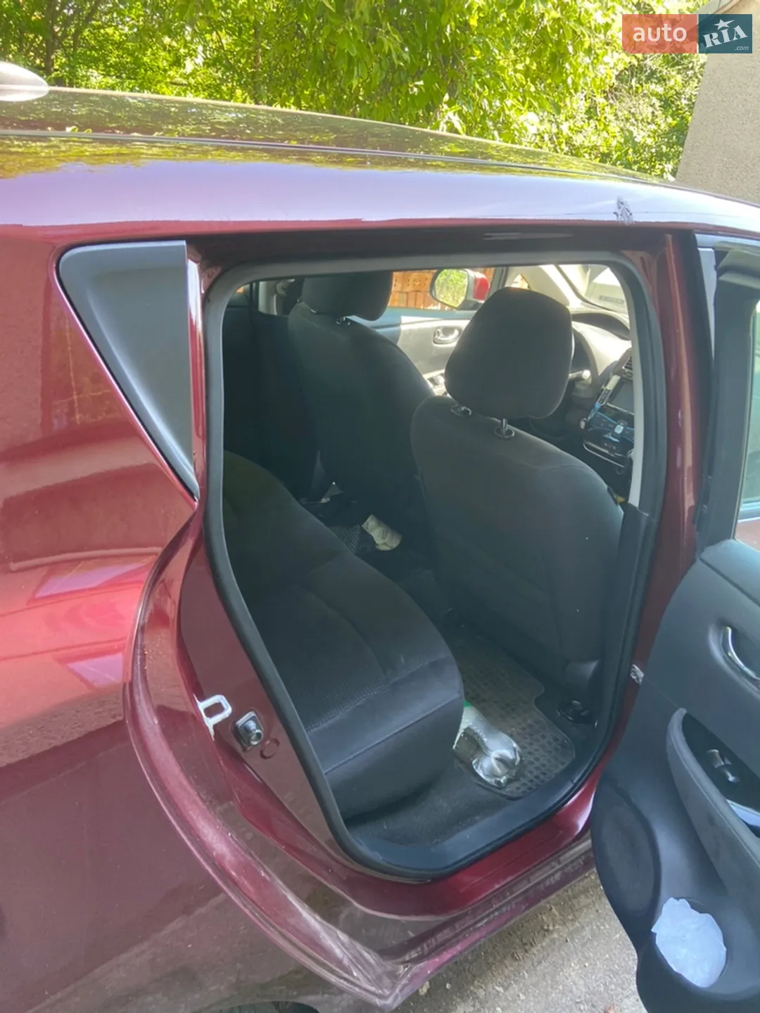 2015 Nissan Leaf - мініатюра 8