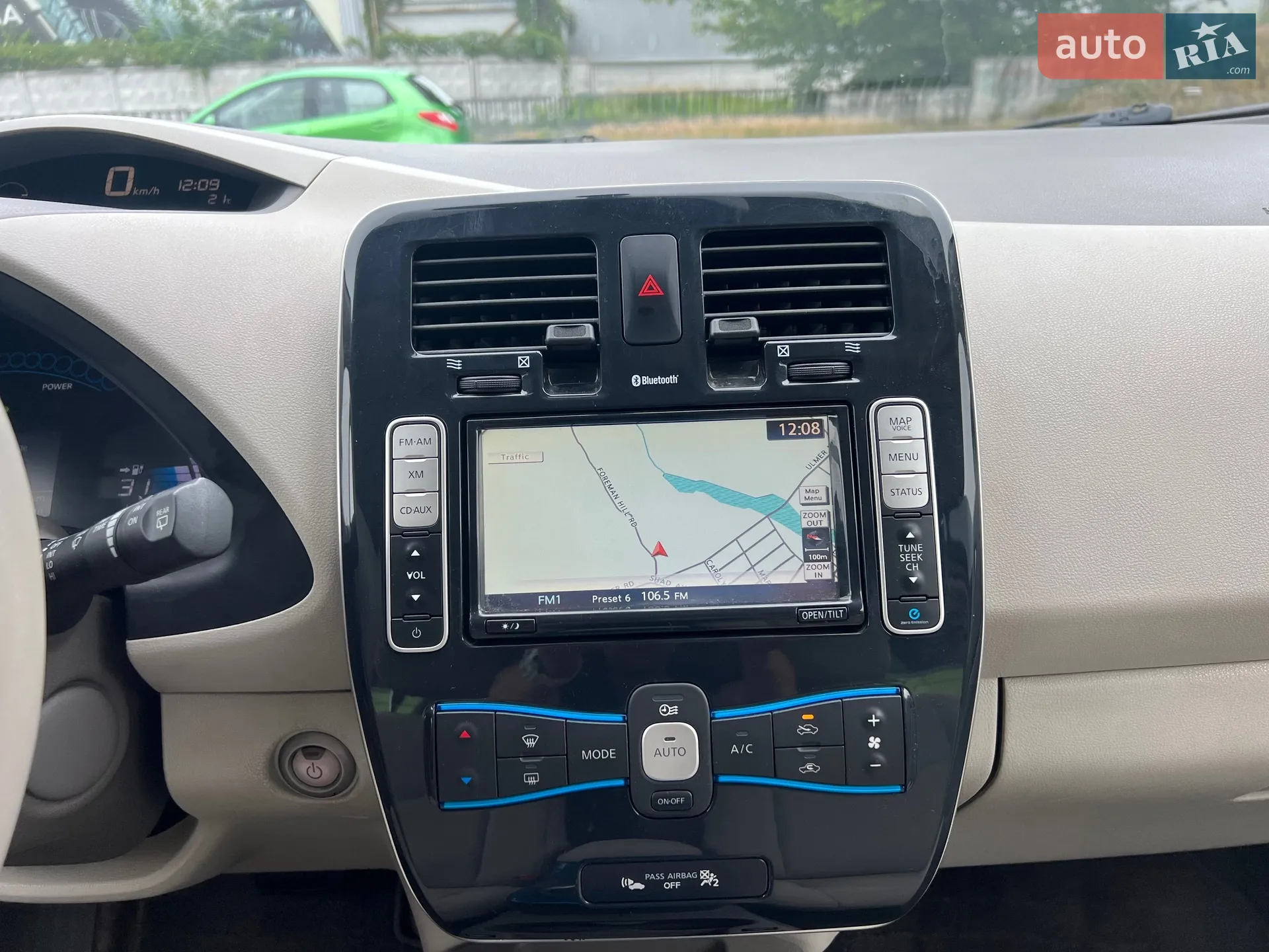 2012 Nissan Leaf - мініатюра 30