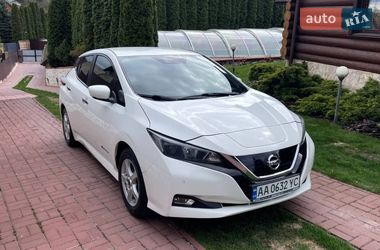 Хетчбек Nissan Leaf 2019 в Києві