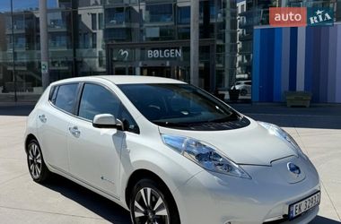 Хэтчбек Nissan Leaf 2017 в Киеве