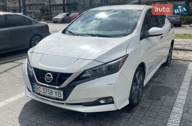 Хэтчбек Nissan Leaf 2018 в Львове