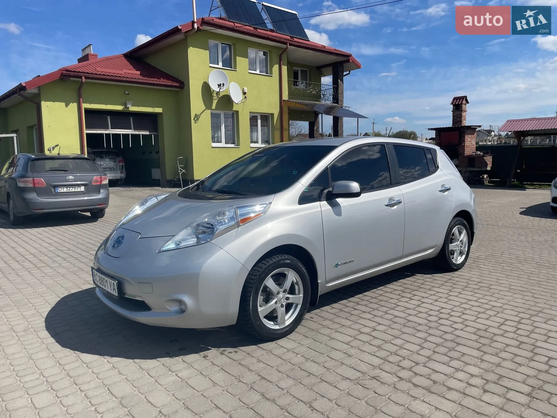 2014 Nissan Leaf - мініатюра 4