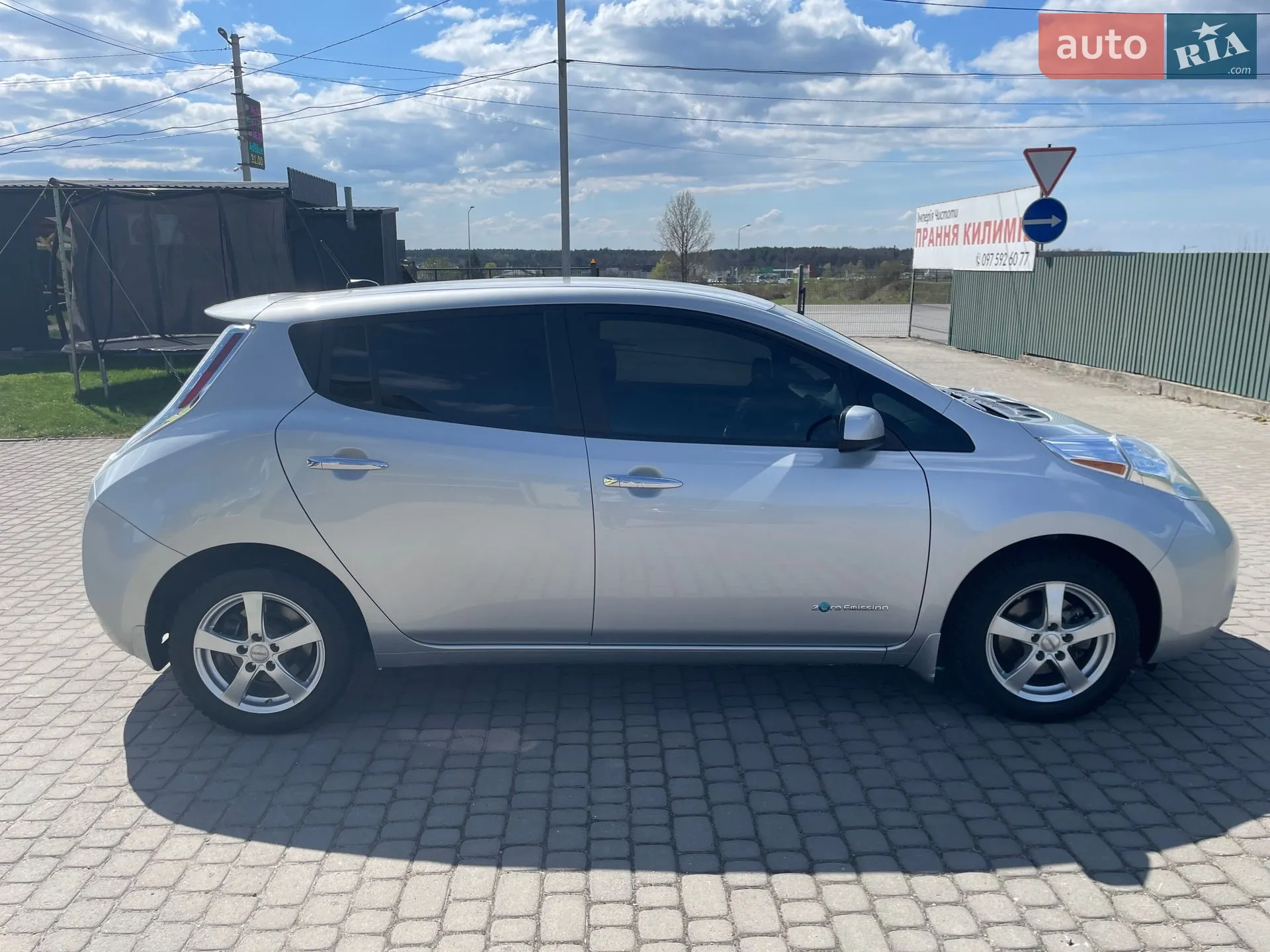 2014 Nissan Leaf - мініатюра 10
