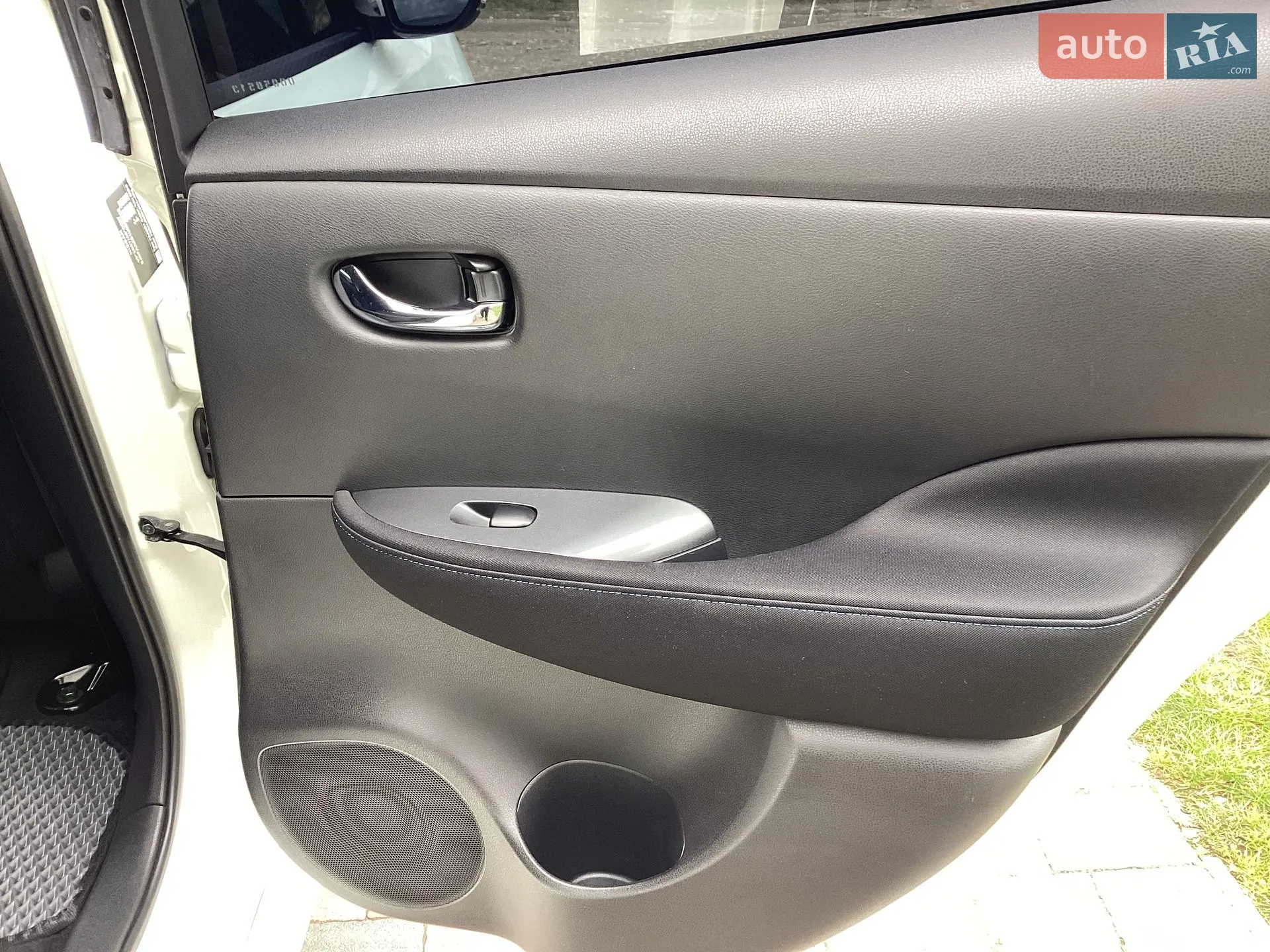 2019 Nissan Leaf - мініатюра 31