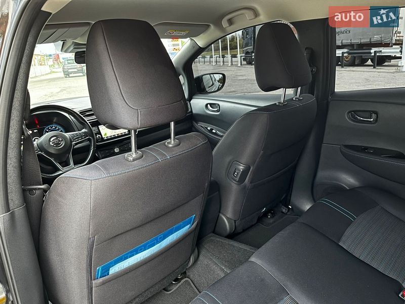 Хетчбек Nissan Leaf 2018 в Кобеляках