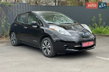 Хэтчбек Nissan Leaf 2015 в Каменец-Подольском
