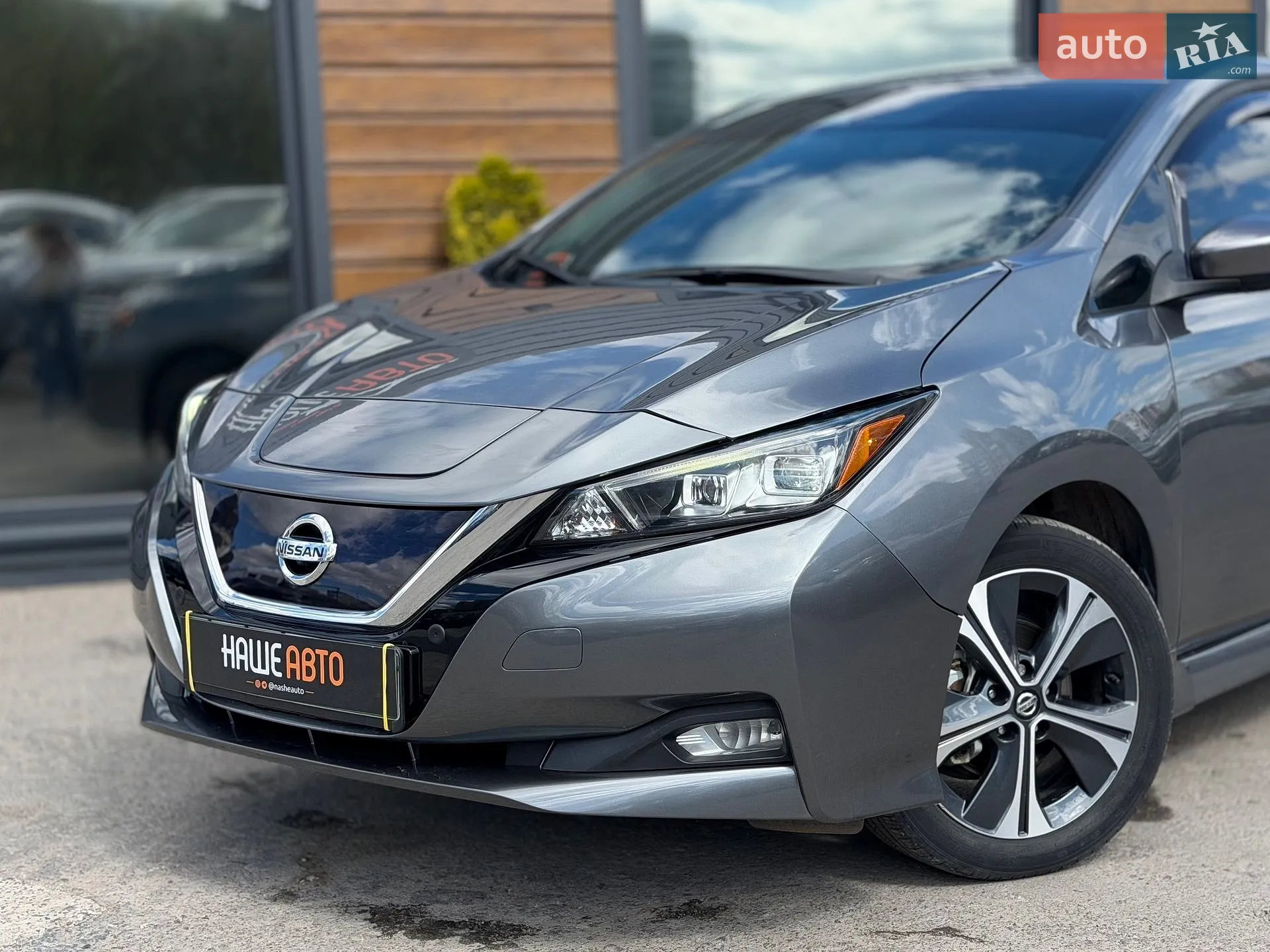 2022 Nissan Leaf - мініатюра 4