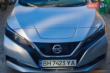 Хэтчбек Nissan Leaf 2018 в Одессе