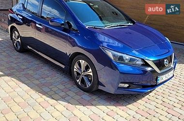 Хэтчбек Nissan Leaf 2021 в Ровно