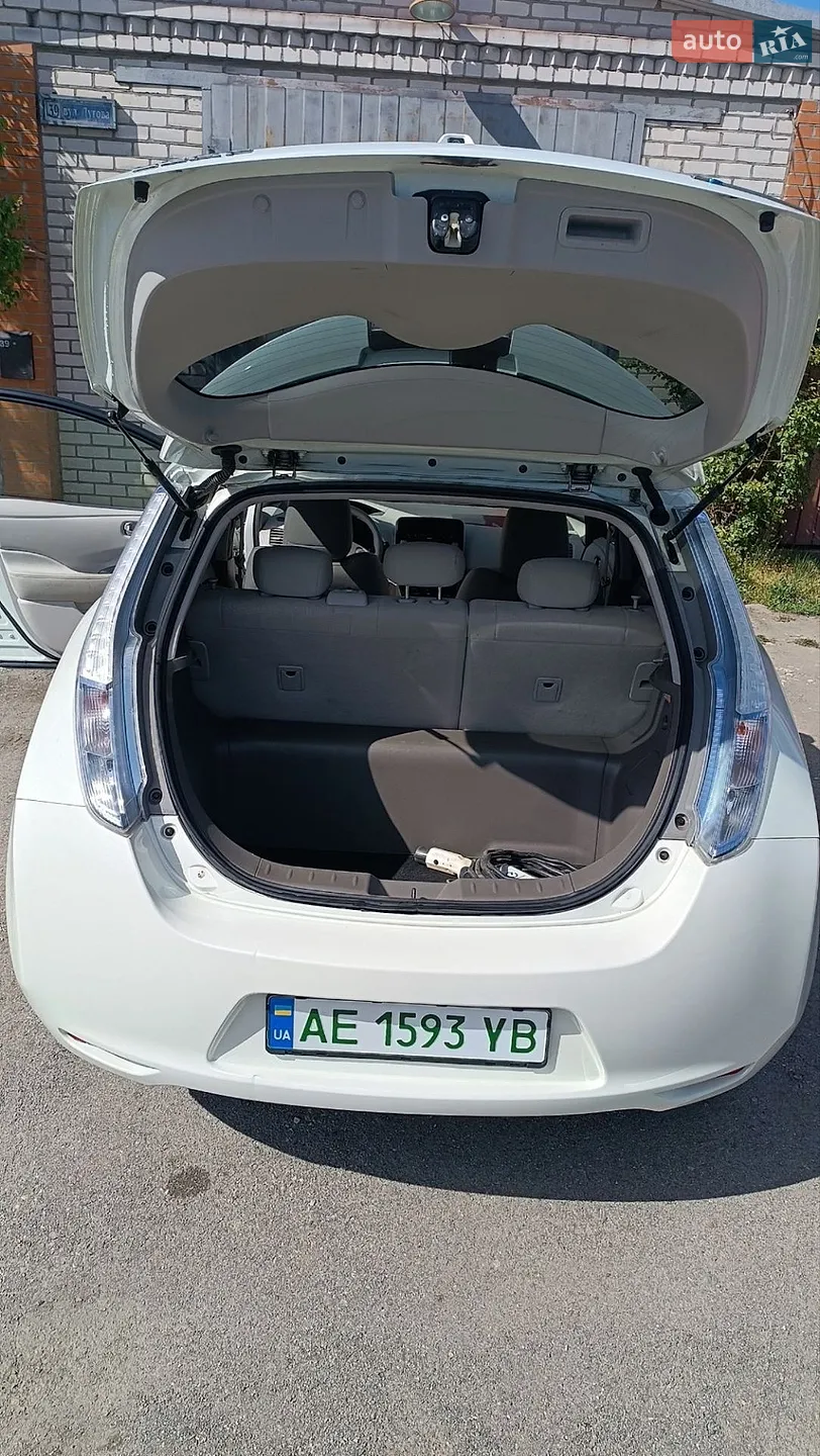2012 Nissan Leaf - мініатюра 13