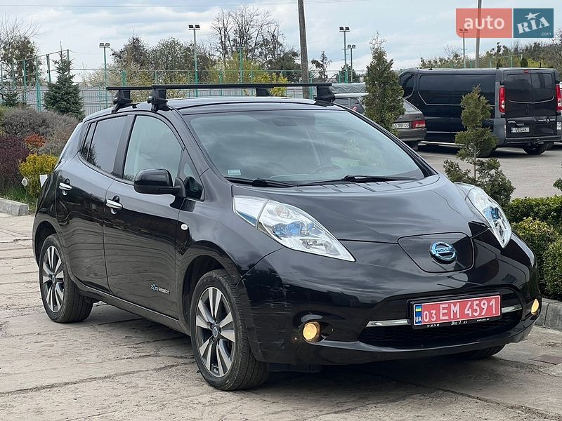 Nissan Leaf 2014