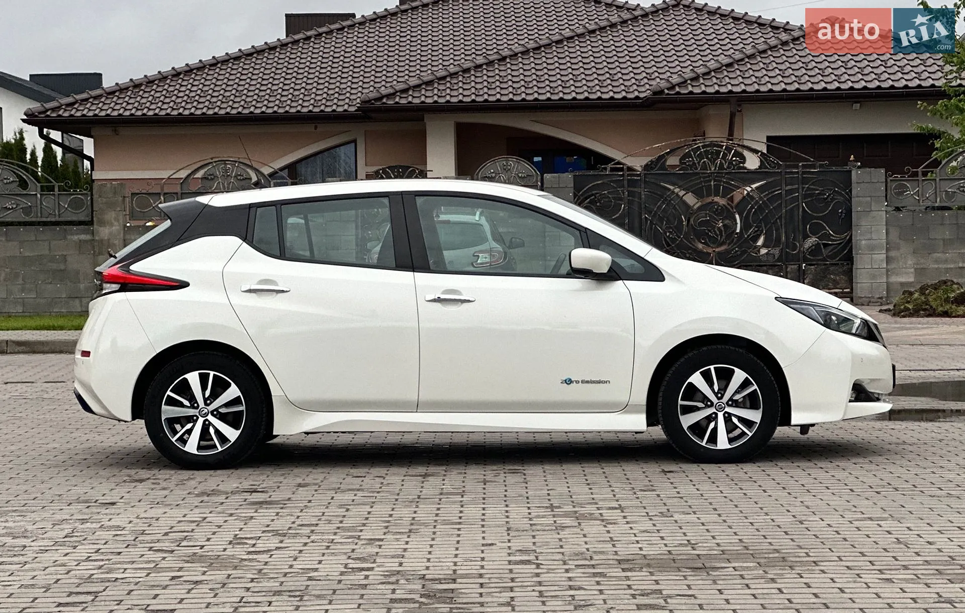 2019 Nissan Leaf - мініатюра 5
