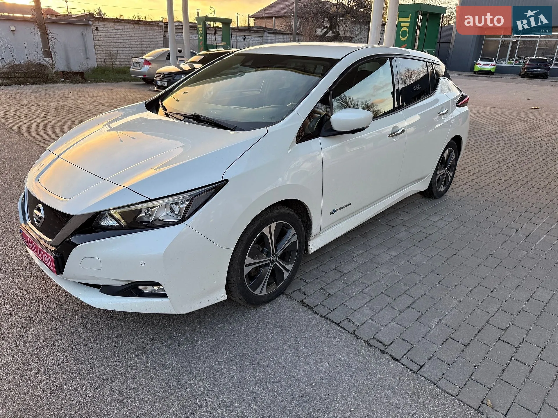 2018 Nissan Leaf - фото 1