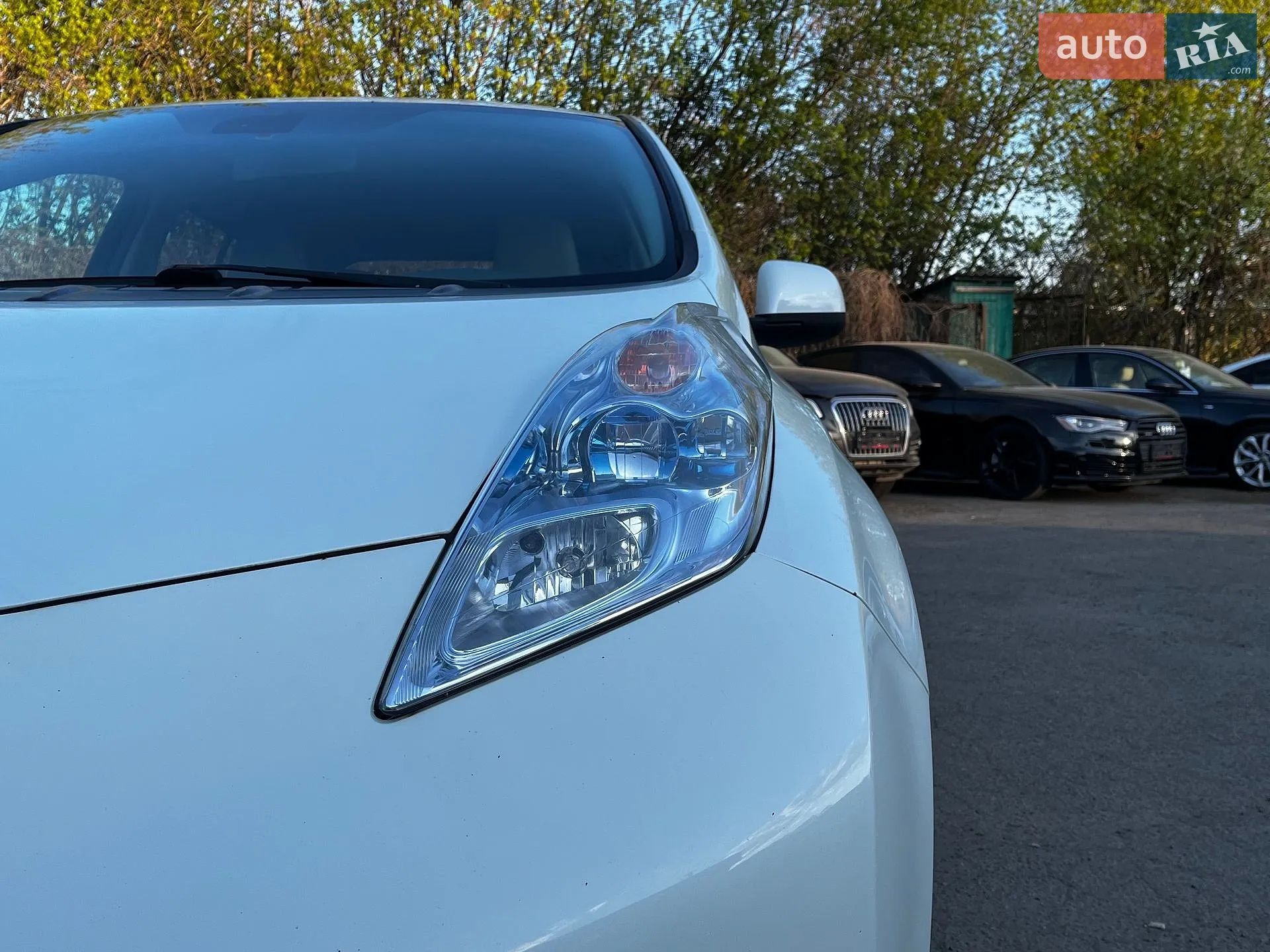 2012 Nissan Leaf - мініатюра 13
