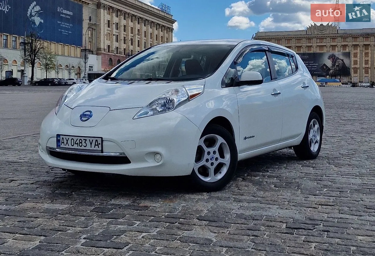 2013 Nissan Leaf - мініатюра 28