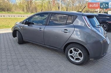 Хетчбек Nissan Leaf 2014 в Рівному