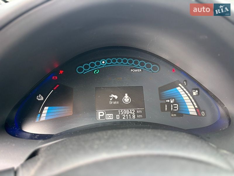 Хэтчбек Nissan Leaf 2014 в Владимире