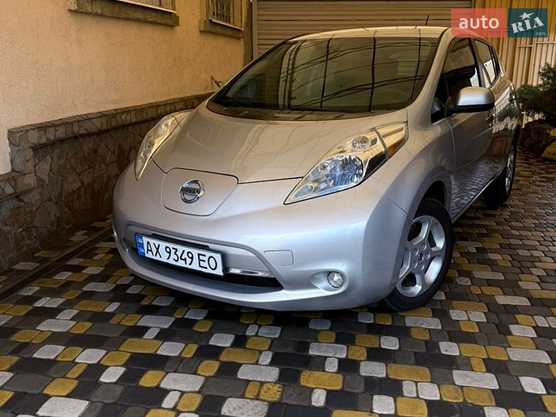 Nissan Leaf 2014