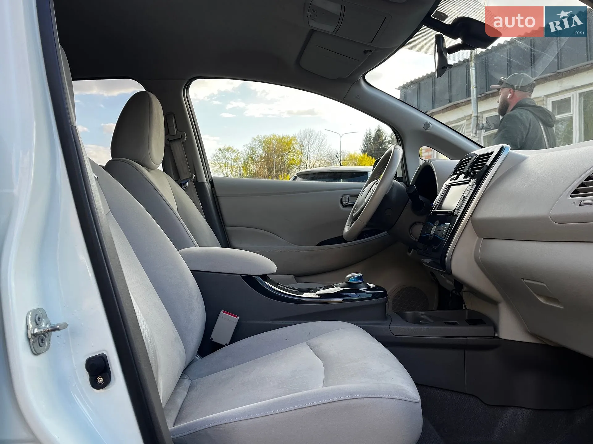 2013 Nissan Leaf - мініатюра 15