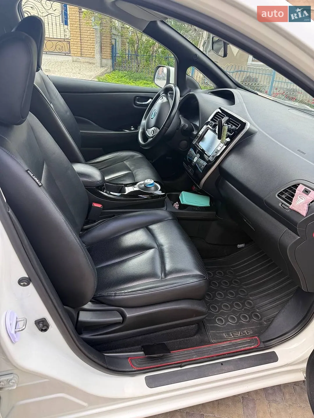 2017 Nissan Leaf - мініатюра 2
