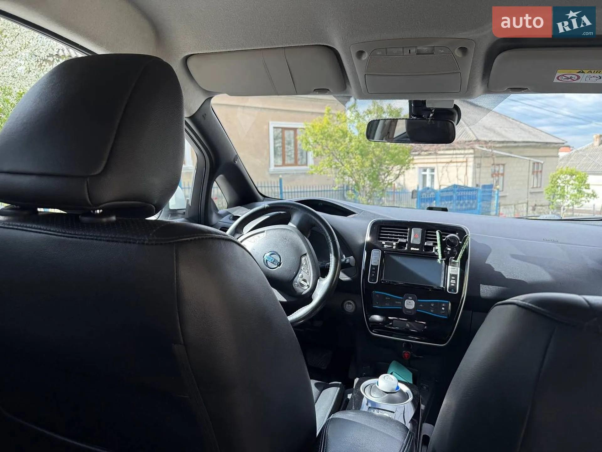 2017 Nissan Leaf - мініатюра 15