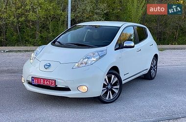 Хетчбек Nissan Leaf 2014 в Дніпрі