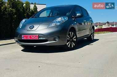 Хэтчбек Nissan Leaf 2016 в Ровно