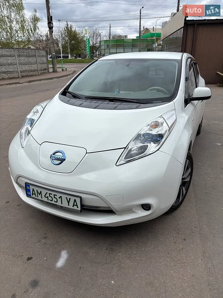 2016 Nissan Leaf - мініатюра 13