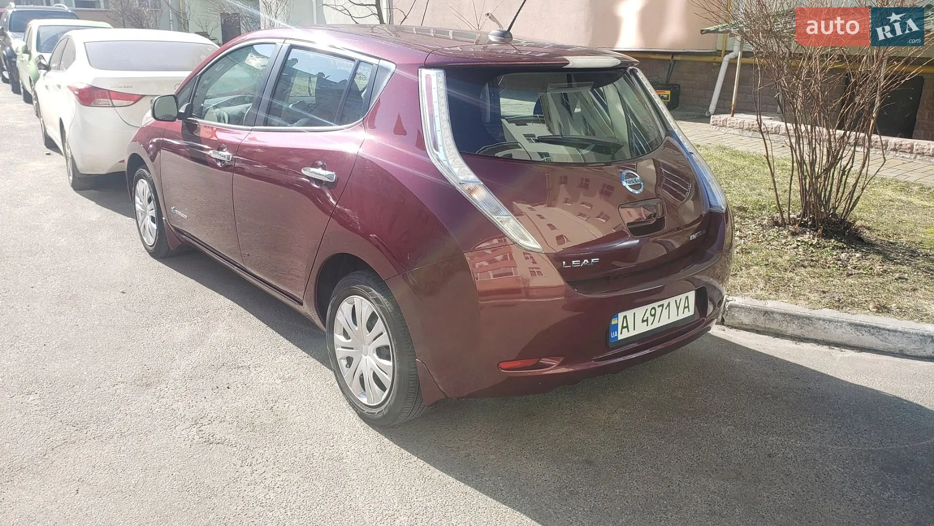 2017 Nissan Leaf - мініатюра 4