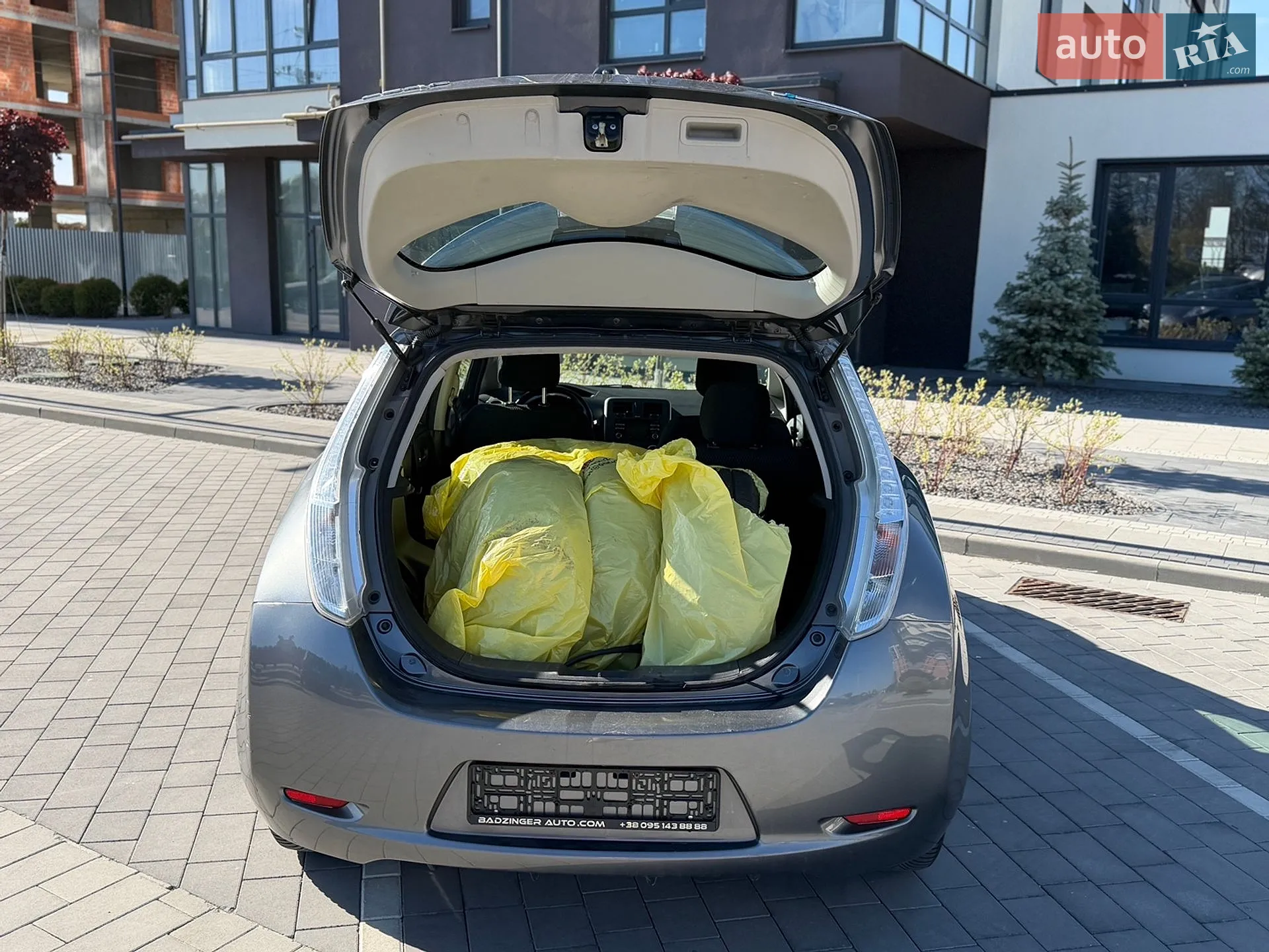 2015 Nissan Leaf - мініатюра 7