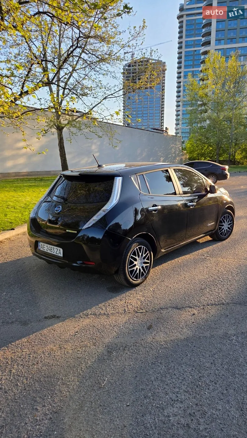 2014 Nissan Leaf - мініатюра 3