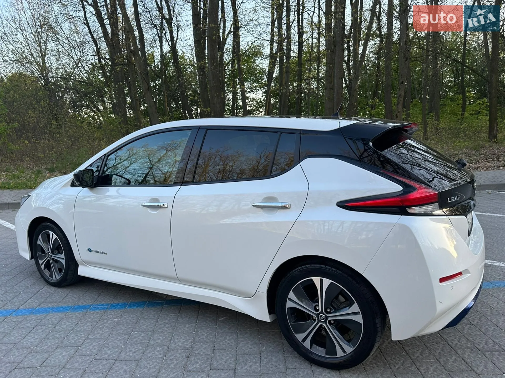 2018 Nissan Leaf - мініатюра 12