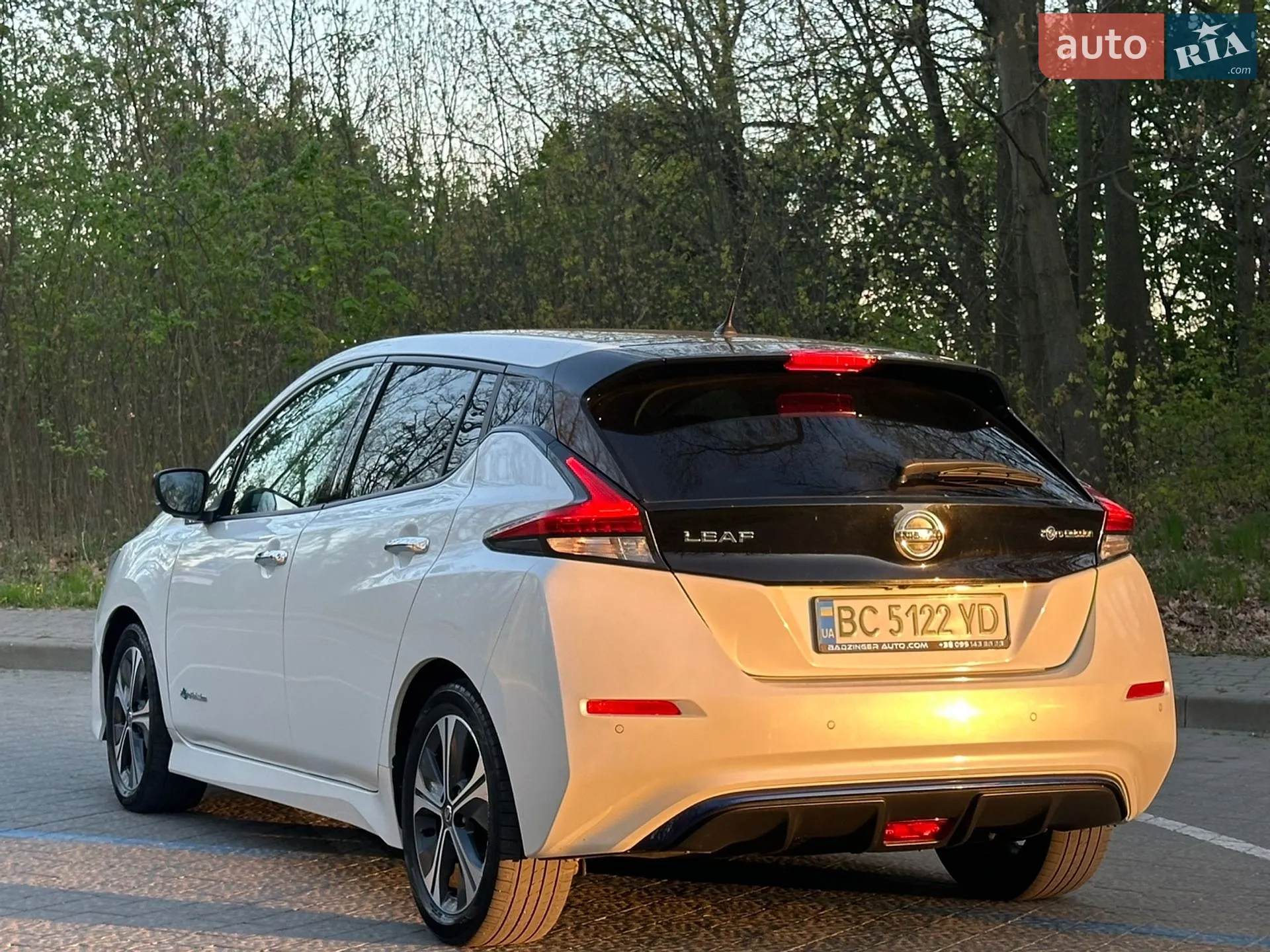 2018 Nissan Leaf - мініатюра 15