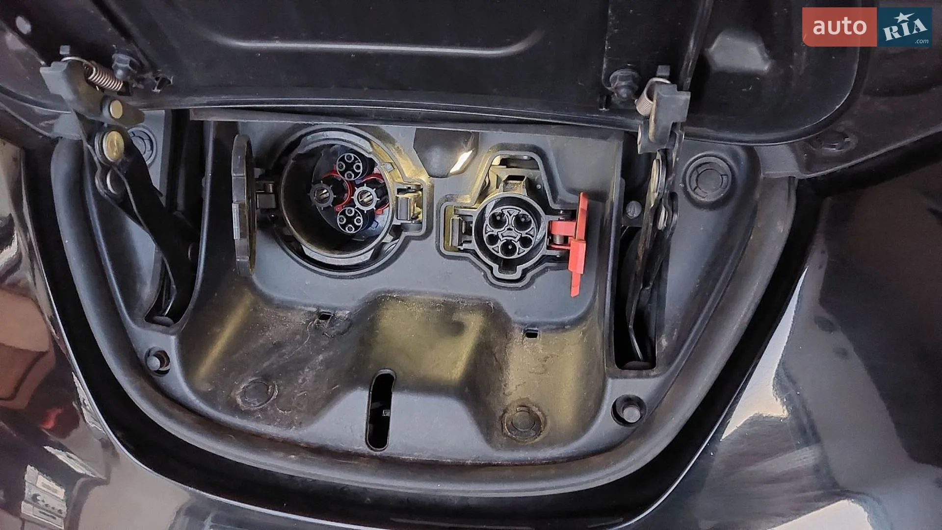 2015 Nissan Leaf - мініатюра 32