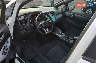 Хэтчбек Nissan Leaf 2019 в Черновцах