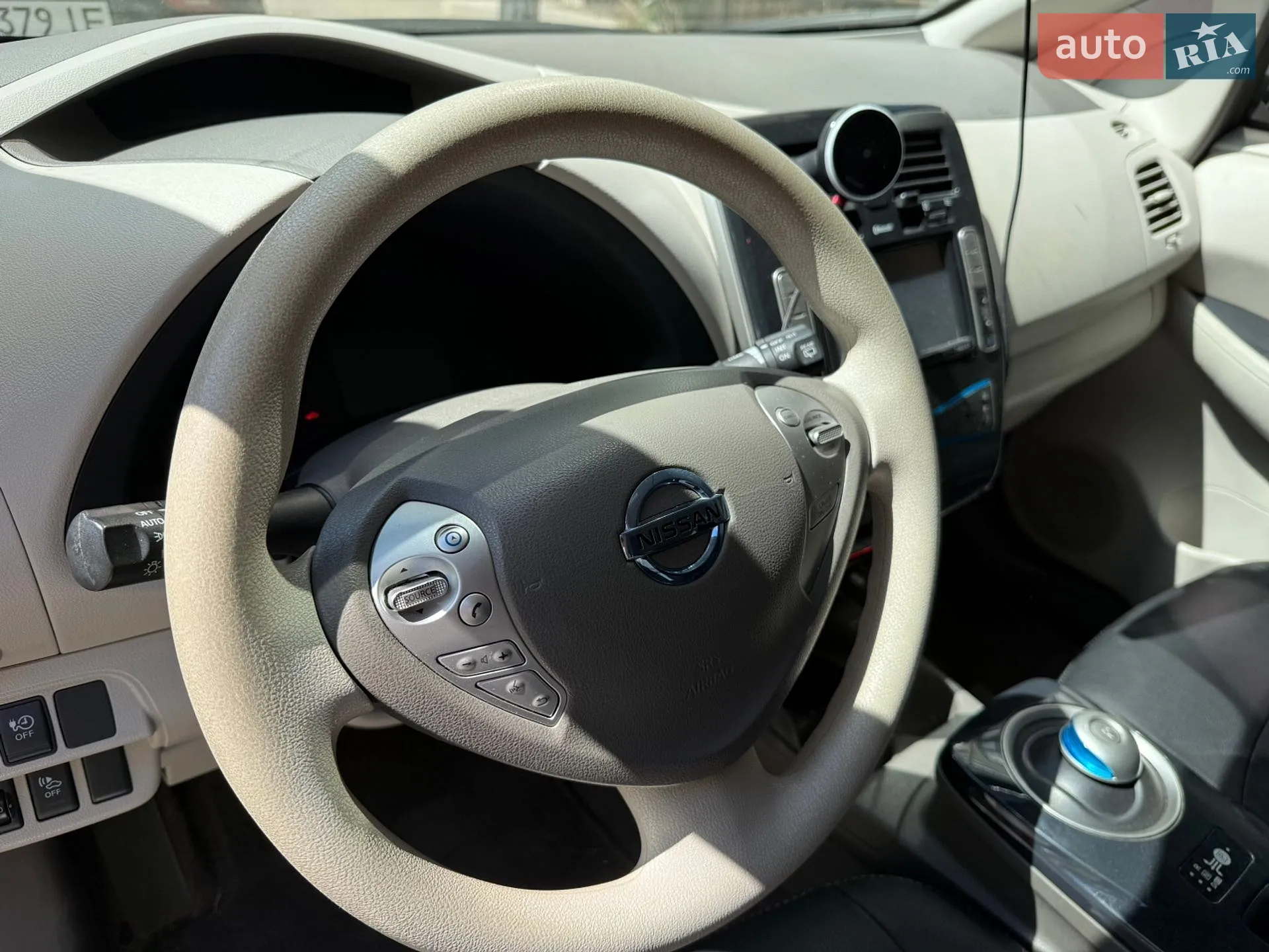 2011 Nissan Leaf - мініатюра 23