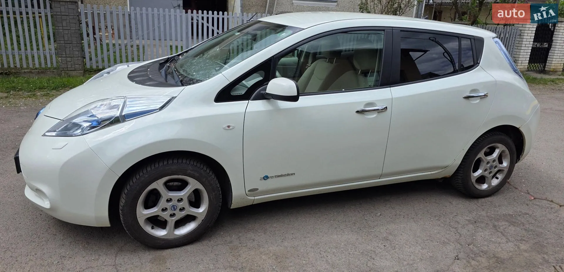 2011 Nissan Leaf - мініатюра 17
