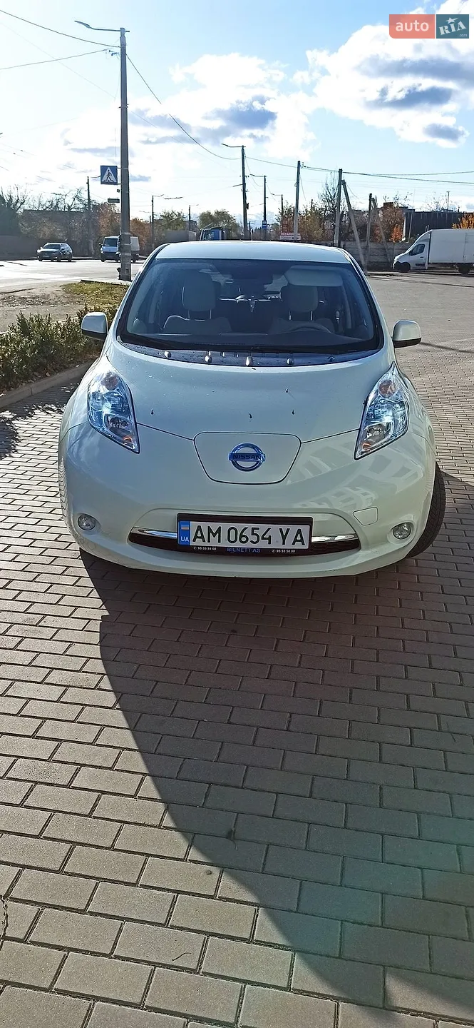 2013 Nissan Leaf - мініатюра 5