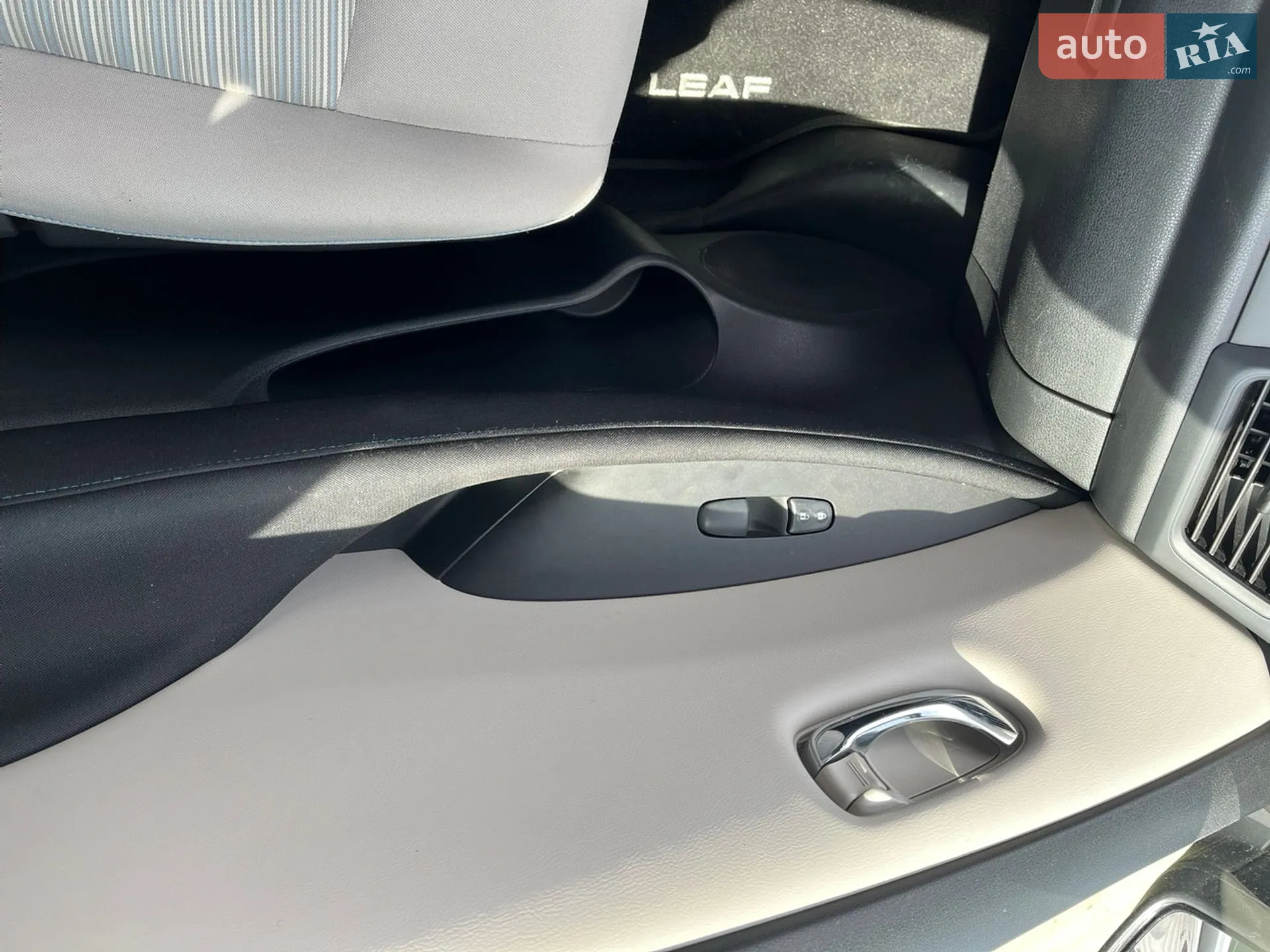 2021 Nissan Leaf - мініатюра 126