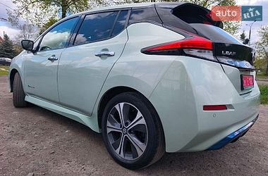 Хетчбек Nissan Leaf 2018 в Луцьку
