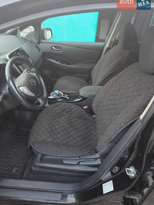 Хетчбек Nissan Leaf 2014 в Черкасах
