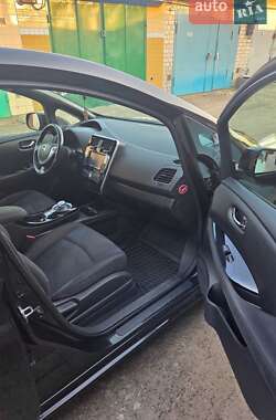 Хетчбек Nissan Leaf 2014 в Черкасах