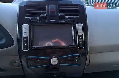Хэтчбек Nissan Leaf 2012 в Ивано-Франковске