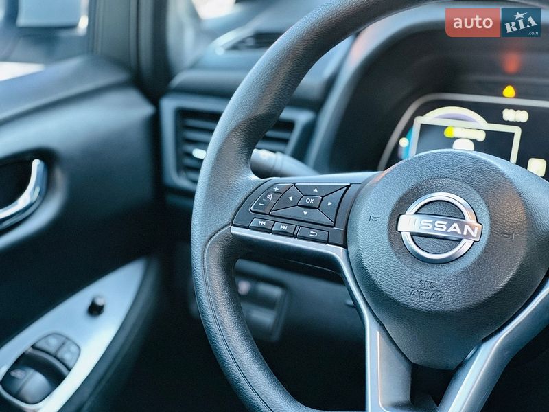 Хэтчбек Nissan Leaf 2024 в Харькове