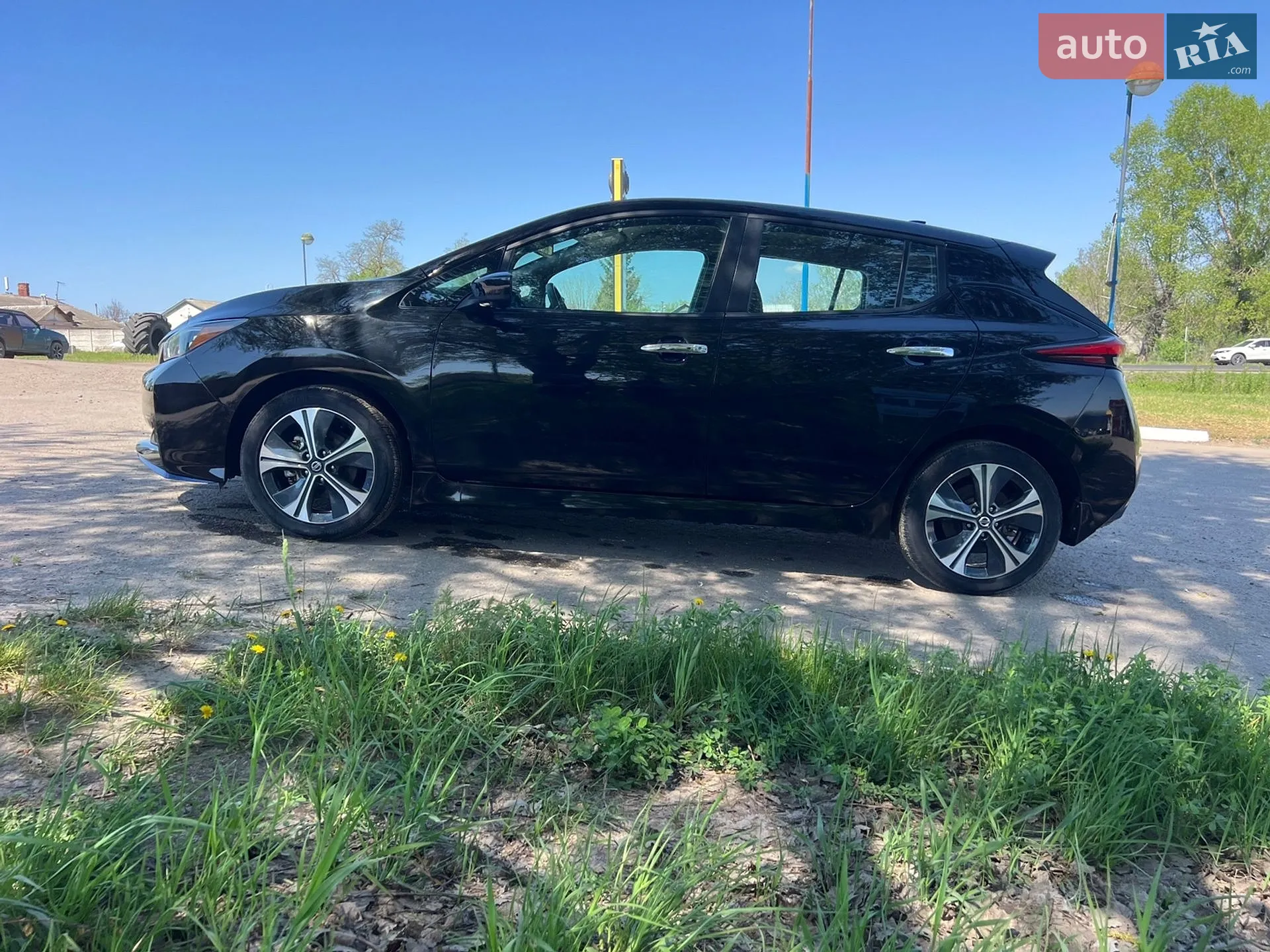 2022 Nissan Leaf - мініатюра 11