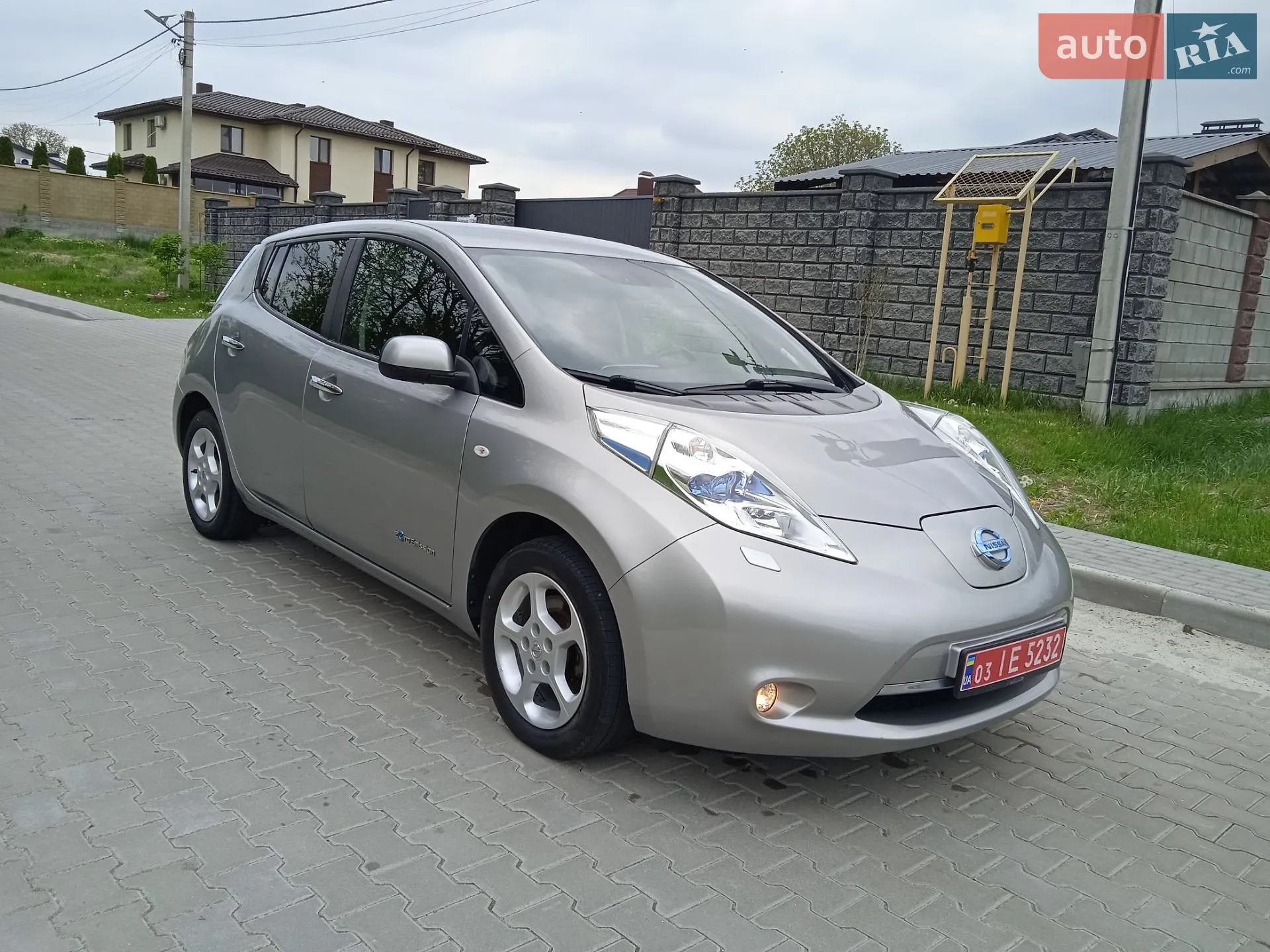 2017 Nissan Leaf - мініатюра 15