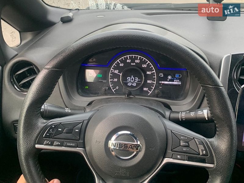 Хэтчбек Nissan Leaf 2020 в Казатине