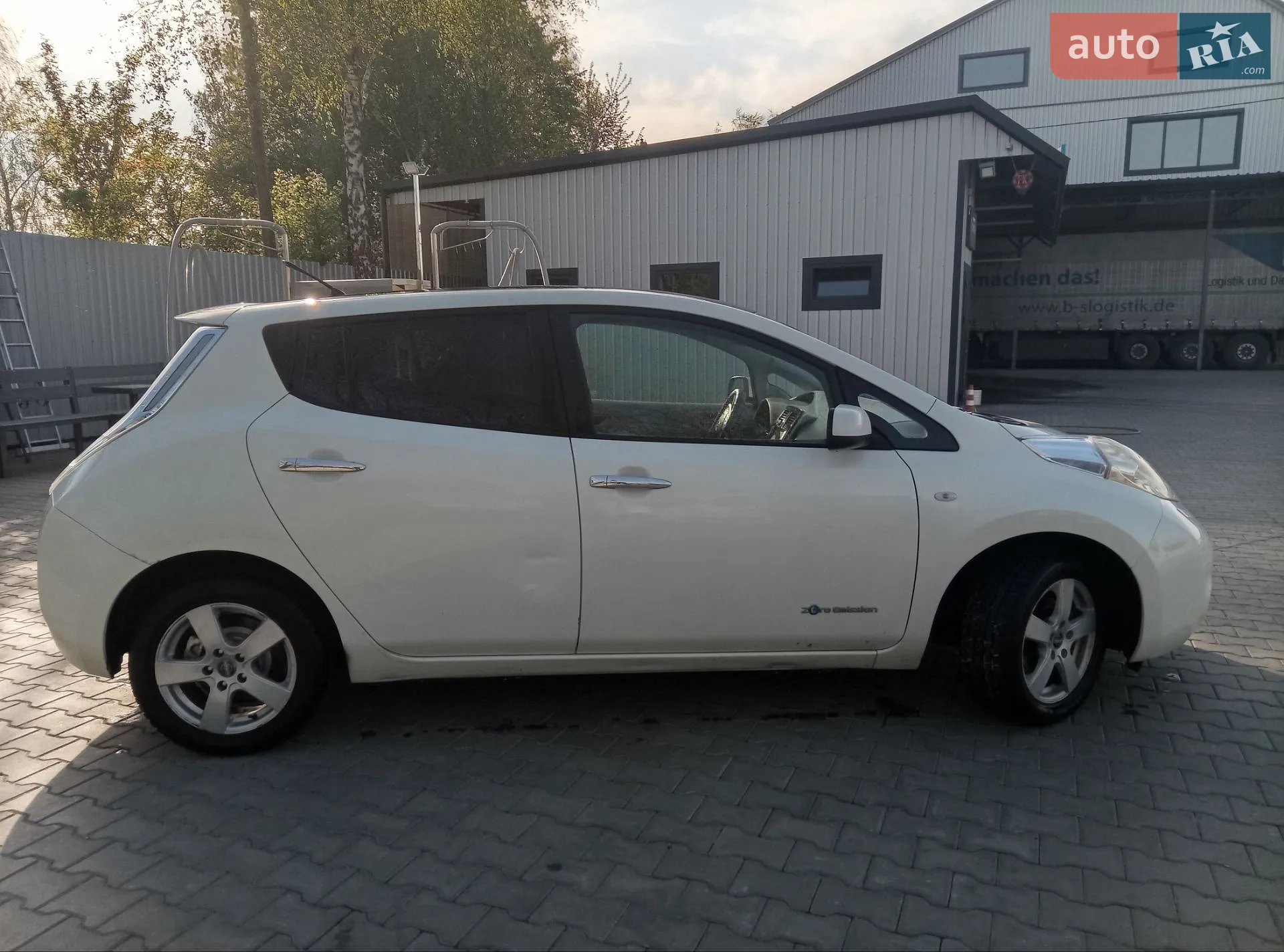 2011 Nissan Leaf - мініатюра 4